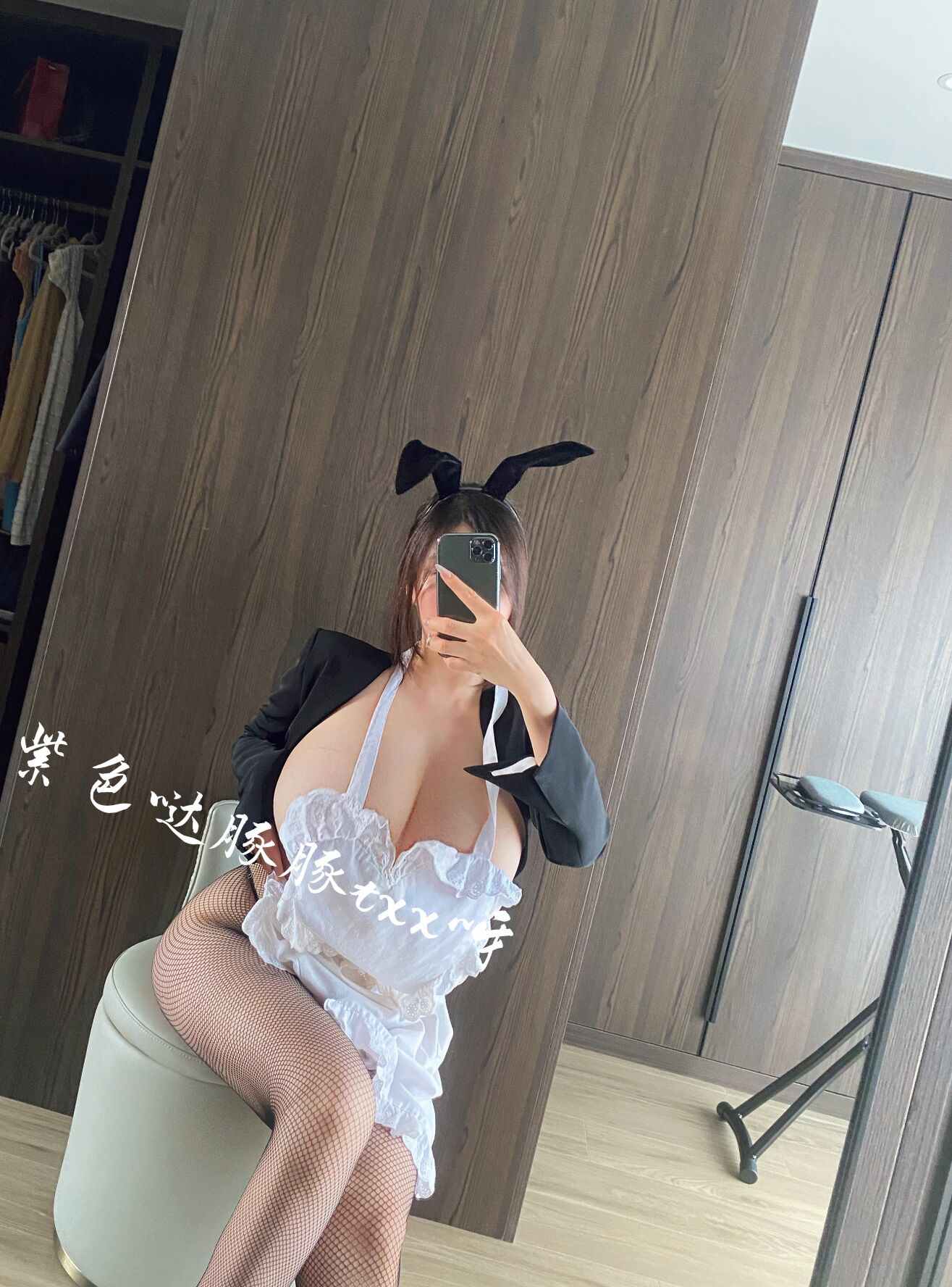 童小芯 – 微信朋友圈系列套图&视频
