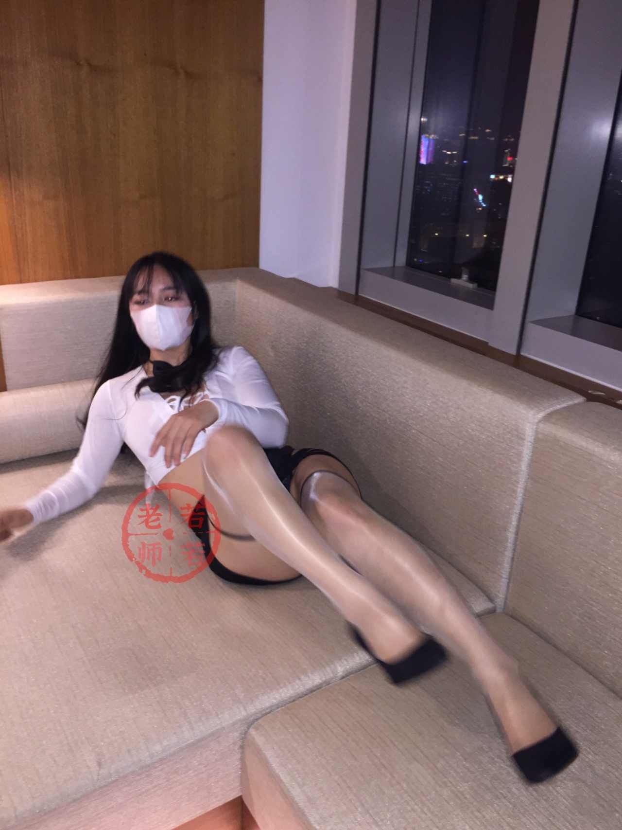 若若老师 – 朋友圈及专场系列套图&视频